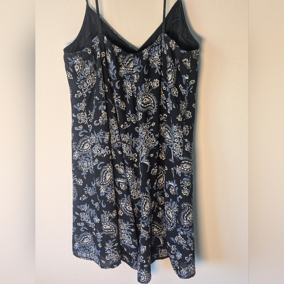 Abercrombie and Fitch Navy Blue Paisley Spaghetti Strap Slip Dress Size M - Picture 6 of 11